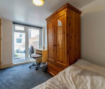 83 Newborough Street - Photo 1