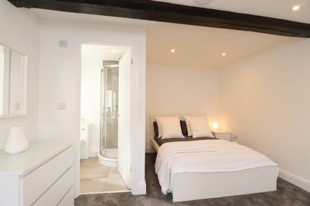 1 bedroom in a house share to rent - Photo 5