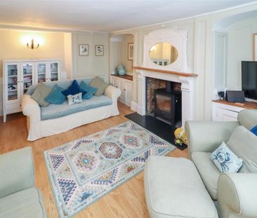 3 bedroom terraced house to rent - Photo 4