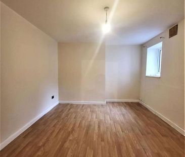 Nelson Street, Hyde, SK14 - Photo 3