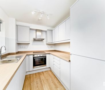 Fawcett Close - Photo 2