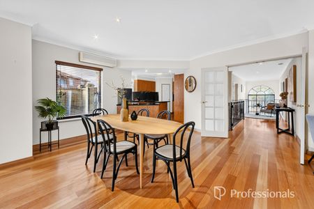 A Hidden Gem in the Prestigious St Andrews Estate - Photo 4