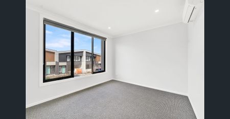 Fresh, Modern & Move-In Ready in Mickleham - Photo 2
