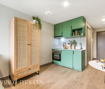 Victoria Road, Feltham - Photo 5