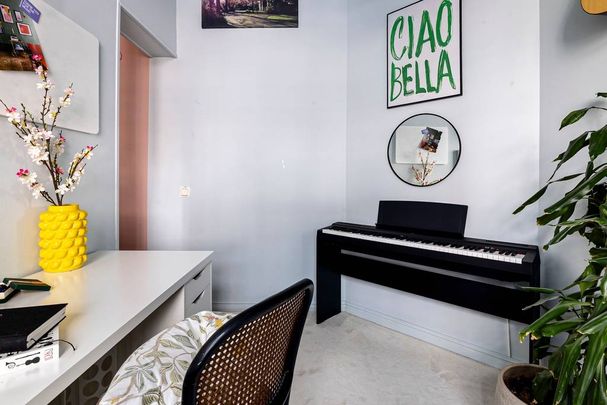 Engelbrektsgatan, Stockholm - Photo 1