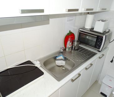 APARTMENT 43 SQ.M. FURNISHED RENOVATED AND NEAR ΙΝ Α CENTRAL POINT ... - Photo 3