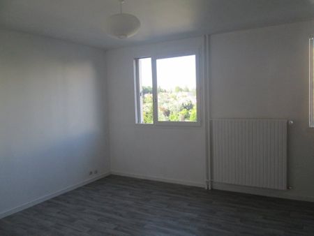 APPARTEMENT T1 A LOUER - Photo 5