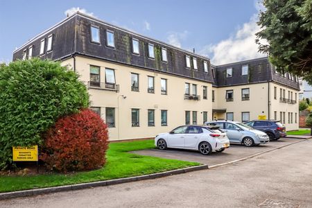 A 1 Bedroom Flat in Off Bath Road GL53 7RE - Photo 4
