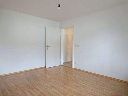 Ab April! Erdgeschoss-Wohnung mit Einbauküche in Schönberg zu vermieten! - Photo 2