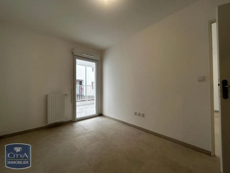 Appartement à louer 4 pièces 73m² - Photo 3