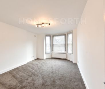 3 Bedroom Flat - Photo 1