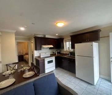 1 Bed 1 Bath Apartment/condo - Photo 3