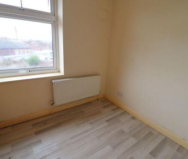 4 bedroom terraced house to rent - Photo 6