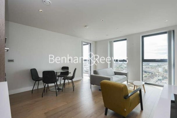 Brogan House, Battersea, SW8 - Photo 1