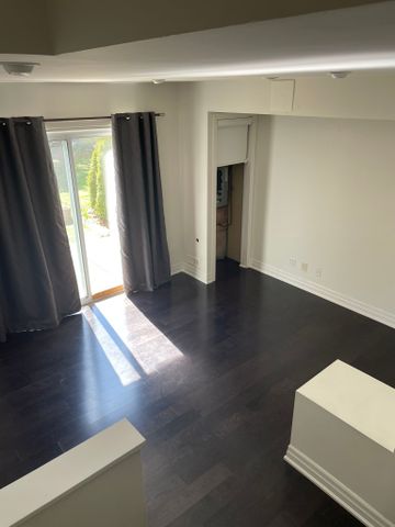 For Lease - 5030 Heatherleigh Avenue Unit# 77, Mississauga, Ontario - Photo 5