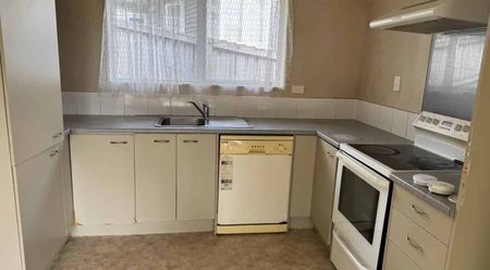 3 Bedroom Home - Photo 4