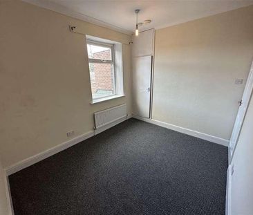 Greenside, Mapplewell, Barnsley, S75 - Photo 5