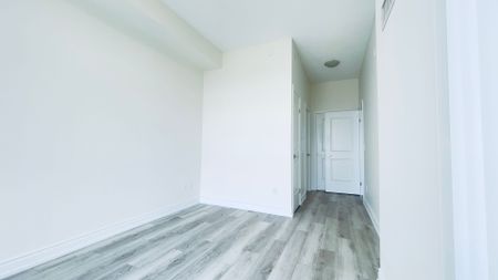 For Lease - 8763 Bayview Avenue Unit# 315, Richmond Hill, Ontario - Photo 3