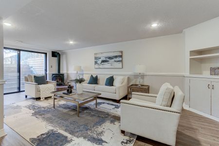 For Lease - 425 Canterbury Crescent, Oakville, Ontario - Photo 5