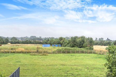 2 bedroom cottage to rent - Photo 4