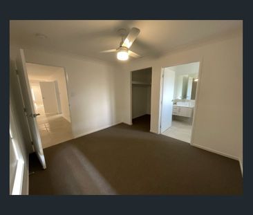 Brand new 4 Bedroom home - Photo 4