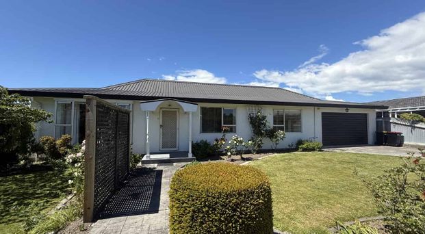 Tidy 3 bedroom home - Photo 1