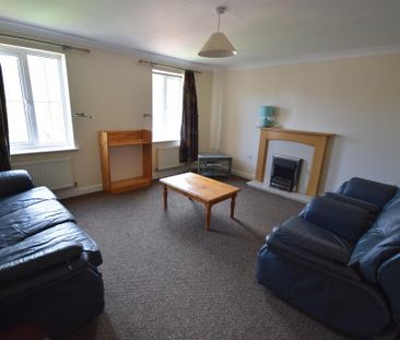 4 bedroom terraced house to rent - Photo 2