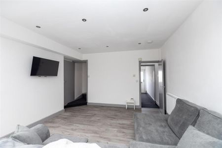 5 bedroom house to rent - Photo 3