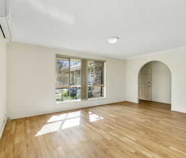 SENSATIONAL FAMILY HOME - Photo 3