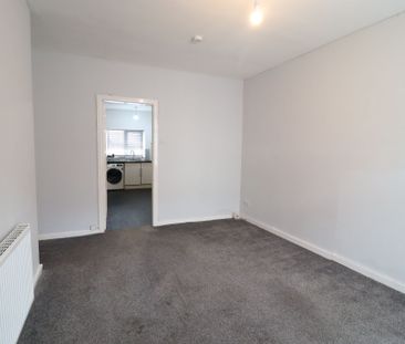 2 Bedroom End Terraced House To Rent - Photo 1