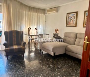 Piso en alquiler en Centro - Photo 2