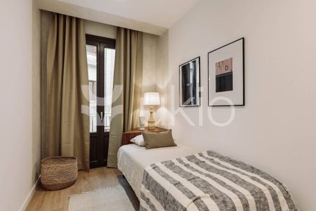 3 room luxury Apartment for rent in Barcelona, Spain - Photo 4