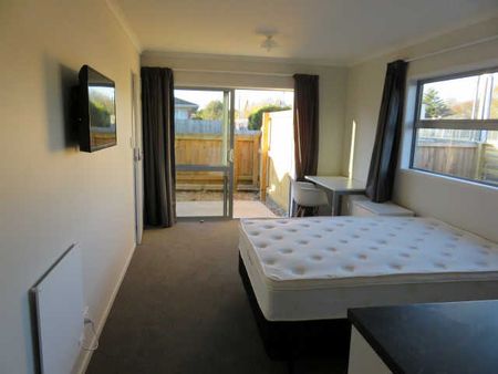 Fully furnished studio units are now ready for discerning tenants. - Photo 5