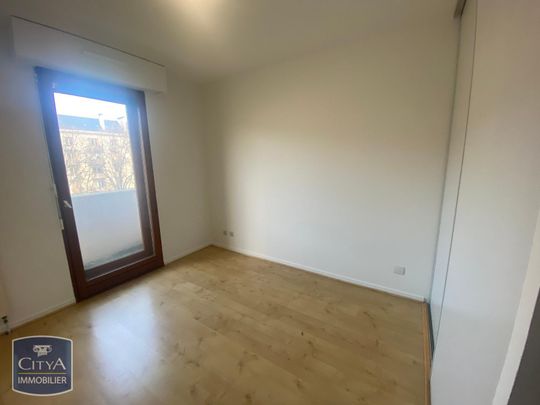 Location Appartement 3 pièces 69m² CHAMBERY 73000 - Photo 1