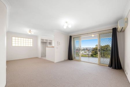 Unit 11/110 Musgrave Road, Red Hill. - Photo 5