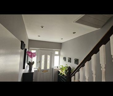 4 Bed Semi-Detached House, Dudley Gardens, HA2 - Photo 6