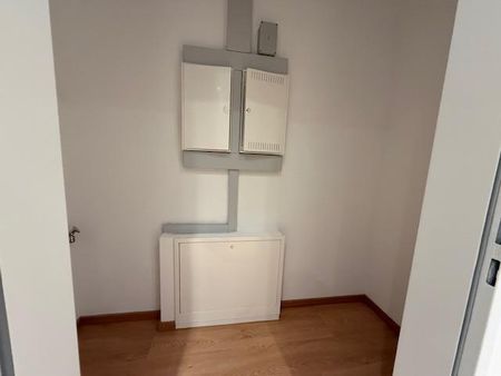 Zentrale 2 Zimmer Wohnung mit großem Südbalkon - Foto 3