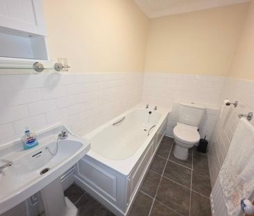 2 bedroom terraced house to rent - Photo 6