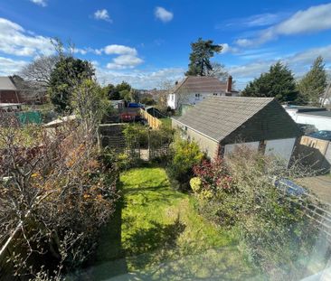 Priestley Road, Bournemouth - Photo 1