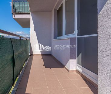 Ponuka prenájmu: Moderný 1-izbový byt s veľkým balkónom a parkovací... - Photo 4
