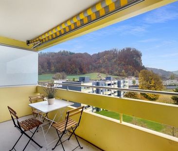 Vivre dans le Gyrischachen avec aire de jeux et piscine extérieure - Photo 3