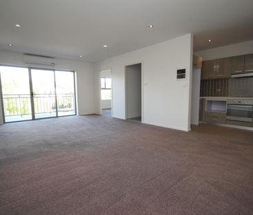 12/12 Towns Crescent, Turner ACT 2612 - Apartment For Rent | Domain - Photo 1