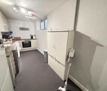2 bedroom house to rent - Photo 3