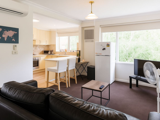 414 Glenferrie Road, Kooyong, VIC - Photo 1