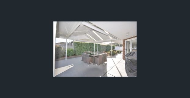 Ideal Family Home - Photo 1