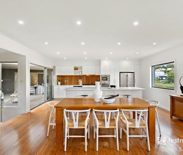 Elegant Family Home with Breathtaking Rural Views - Photo 4