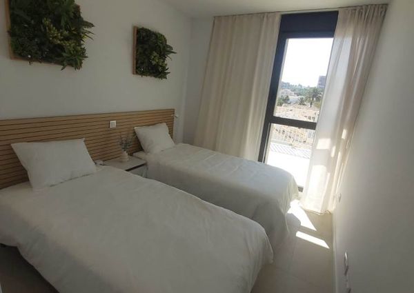 For rent long term NEW and MODERN apartment with 2 bedrooms in Denia