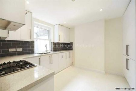 2 bedroom property to rent in London - Photo 4