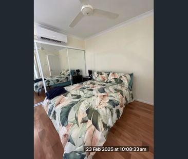 JUst Bring your clothes -3 Bedroom Fully Furnished House - Photo 4