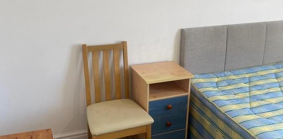 1 bedroom house to rent - Photo 2